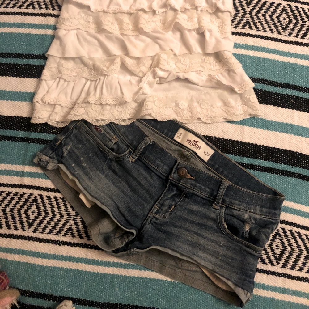 Hollister White Ruffle Lace Tank Top - Picture 2 of 9